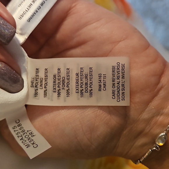 Calvin Klein women's flowered blouse - Picture 4 of 4